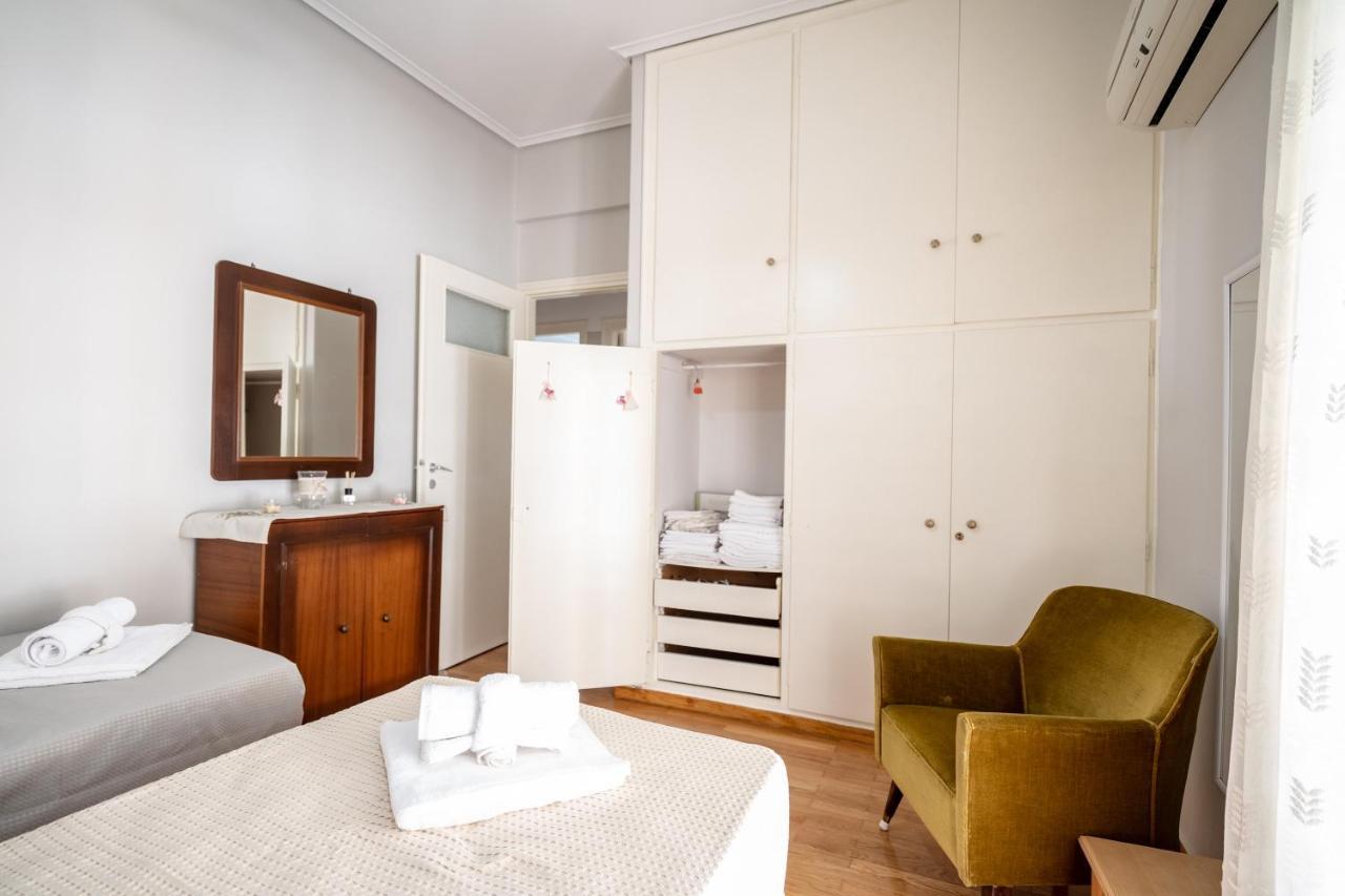 Family Apartment At Kalithea 2 Bedrooms 4 Pers 아테네 외부 사진
