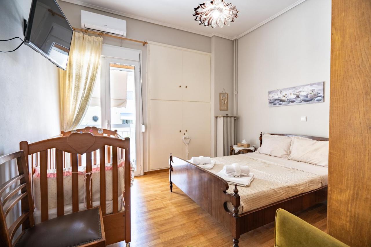Family Apartment At Kalithea 2 Bedrooms 4 Pers 아테네 외부 사진